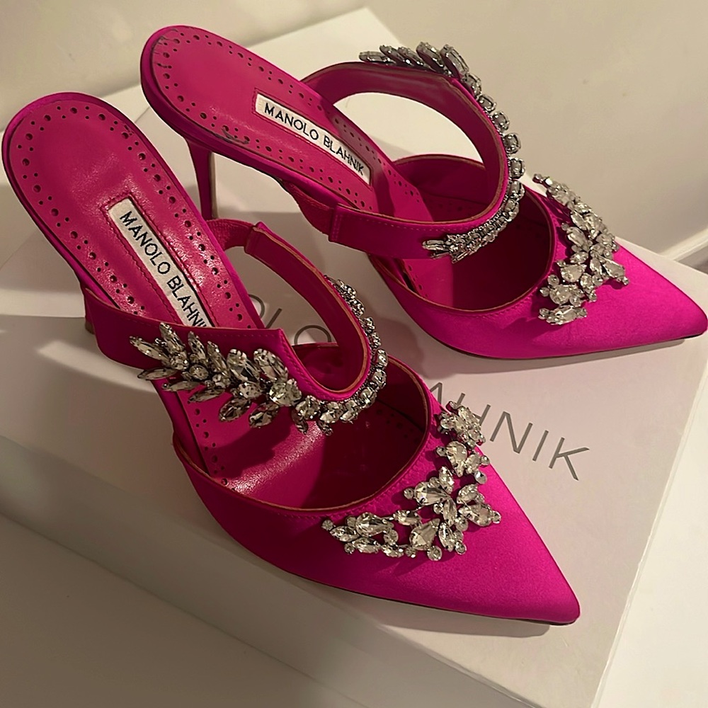 Manolo Blahnik Casati pumps